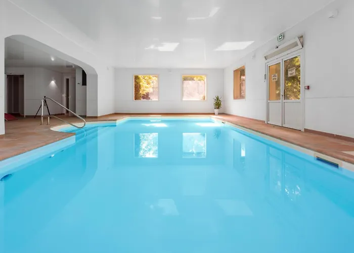 オテル ル ロマンティカ 3*