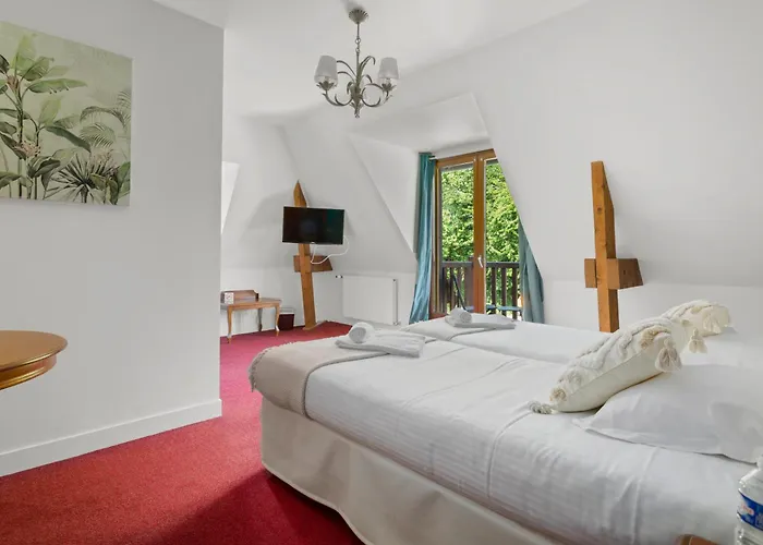 オテル ル ロマンティカ ペンヌドゥピ