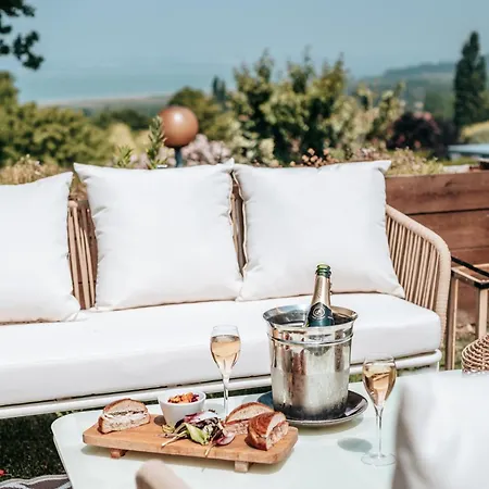 Le Romantica Пендепи